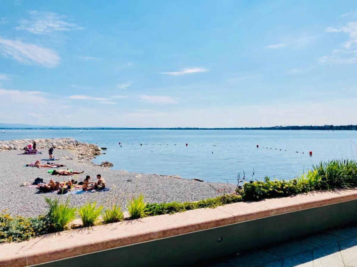 Appartamento Anna Sul Lago Di Garda - Citycenter Desenzano Del Garda Bagian luar foto